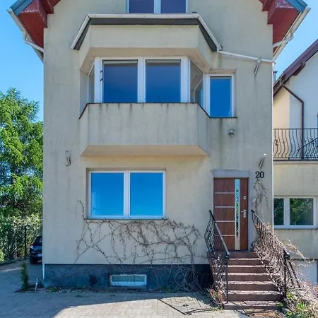 Familia Na Wzgorzu Z Sauna I Sala Zabaw Dla Dzieci *